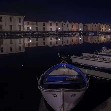 Sas Conzas 68 アパート *